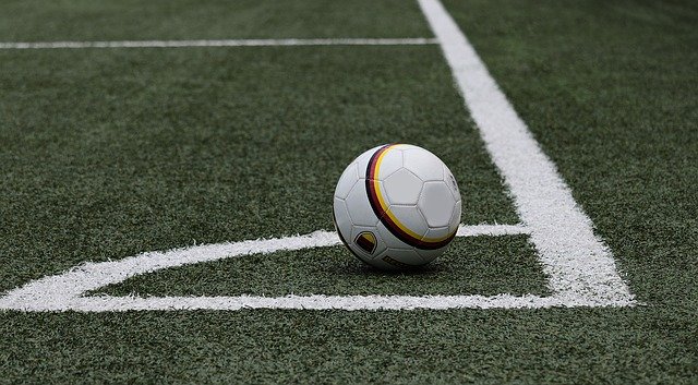 Aufwertung Sportplatz Marieney – Aufstellung eines Sanitärcontainers